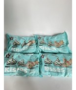 Hershey&#39;s Kisses Sugar Cookie Flavored White Cream Holiday Candy New Bb ... - $455.92 MXN