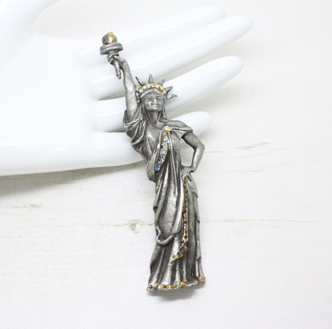 Primary image for Vintage Signed WENDY GELL STATUE OF LIBERTY Pewter BROOCH Pin Jewellery