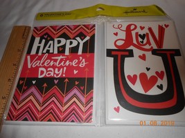  New lot 6 Hallmark Valentine&#39;s Day Greeting cards w/ envelopes Luv U Hearts - £4.35 GBP