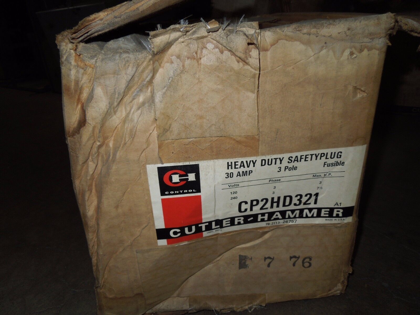 Cutler Hammer CP2HD321 30A 3ph 3W 240V Fusible Busplug New Surplus - $400.00