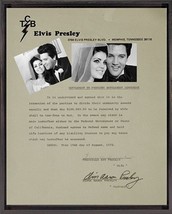 Elvis Presley Rare vintage 8x10 Divorce from Priscilla on Canvas   framed. - $12,105.77 MXN