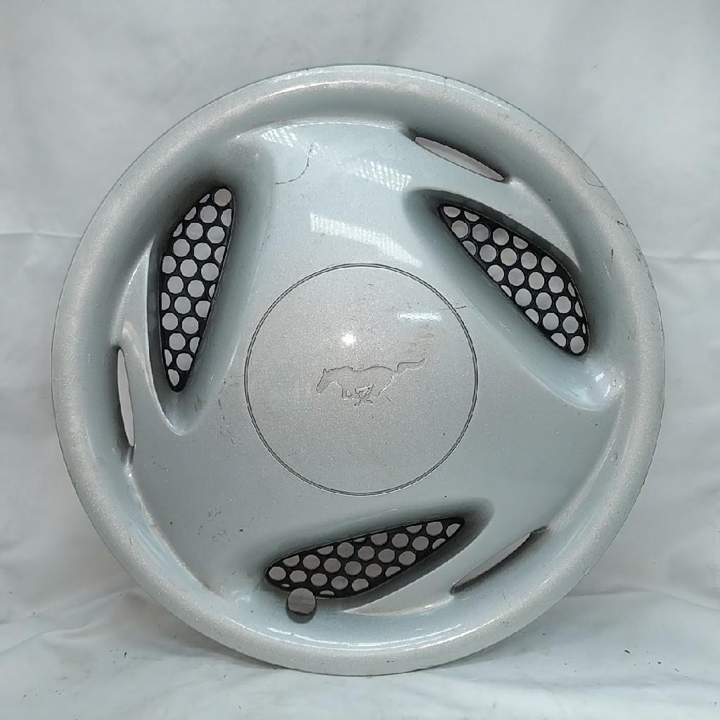 Ford F4ZC-1130-AB 1994-1998 Mustang V6 Deluxe 15&quot; Silver Plastic Wheel C... - $35.97