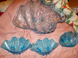 Party Tray and Lot of 3 Chip Oval Plastic Serving Pieces Dishwasher Safe 1970&#39;s - £10.16 GBP