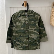 Old Navy Girls Green Camoflauge Camo Hooded Jacket with Pockets S 6-7 Years - $25.00