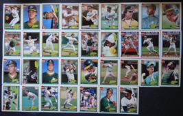 1991 Topps Oakland Athletics A&#39;s Team Set of 34 Baseball Cards With Traded - £6.25 GBP