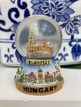 Budapest Hungary snow globe - £11.89 GBP