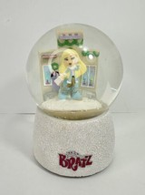 Enesco Bratz "We Wish You a Merry Christmas" Snow Globe Musical Shopping Sankyo - $24.74