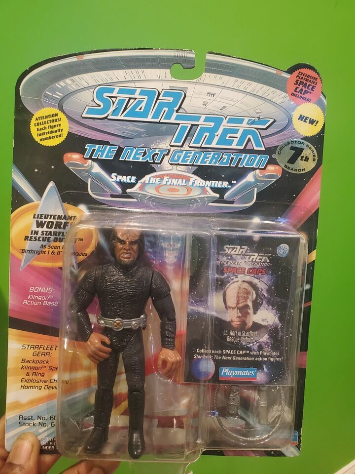 Playmates 1994 Star Trek The Next Generation Lt. Worf Action Figure New - $9.49