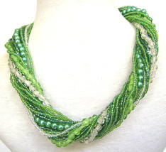 Vintage Kelly Green Torsade Necklace Pearl Carnival &amp; Givre Glass Bead 1... - £31.38 GBP