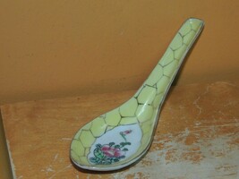 Antique Spoon 5&quot;+ Famille Rose Floral handmade 19th / Qing or earlier Po... - $10.09 CAD