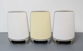 NETGEAR Orbi RBKE963 Quad-Band AXE11000 Wi-Fi 6E Mesh System - White image 5