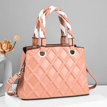   Fall Winter Fashion Large Capacity Shoulder Bag Texture Fashionable Hand Bag - £33.08 GBP