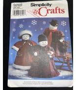Simplicity Pattern 9265 Snowmen and Clothing UNCUT FACTORY FOLDED - $188.96 MXN
