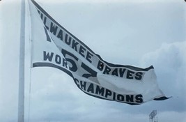 1957 35mm Slide Anscochrome Red Border Milwaukee Braves World Champions Flag - $89.09