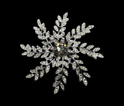 Vtg Sarah Coventry Evening Snowflake Smoky Clear Rhinestone Pin Brooch 60&#39;s - £14.95 GBP