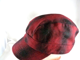 Eddie Bauer Cap Hat Plaid Wool Red Black Small Ladies lined - £11.66 GBP