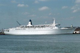SQ0951 - Liner - Royal Odyssey , built 1973 ex Royal Viking Sea - photog... - $2.54