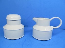 Midwinter Stonehinge  Creamer And Covered Sugar Set White - £17.67 GBP