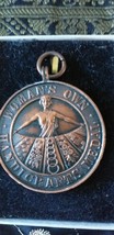 Vintage 1950 WOMAN&#39;S OWN HANDICRAFTS MEDAL in Original Box  - £78.16 GBP