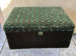 Pottery Barn Storage Box Trinket Jewelry Organizer Green Velvet Beads Sequins - £39.11 GBP