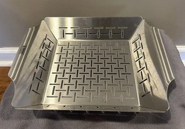 Weber Stainless Steel Vegetable Grilling Basket 13.75” x 11.75&quot; X 2.5&quot; - £17.90 GBP
