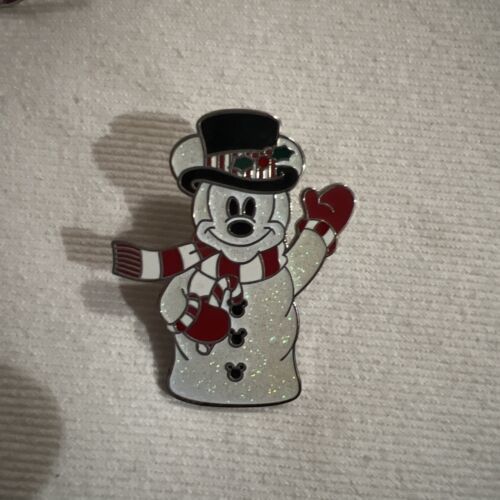 Primary image for DISNEY PIN 2008 SNOWMAN MICKEY MOUSE WAVING CHRISTMAS SPARKLE PIN