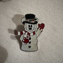 Disney Pin 2008 Snowman Mickey Mouse Waving Christmas Sparkle Pin - £7.11 GBP