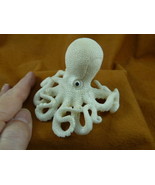 tb-octo-56) white Octopus TAGUA NUT palm figurine Bali ocean reef octopi - £103.36 GBP