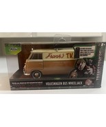 Jada Toys Hollywood Rides: Transformers 7 Autobot &quot;WHEELJACK&quot; VW Bus 1/3... - $174.83 MXN
