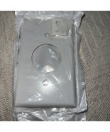 Leviton Wht 1-Outlet Wall Plate - $0.98