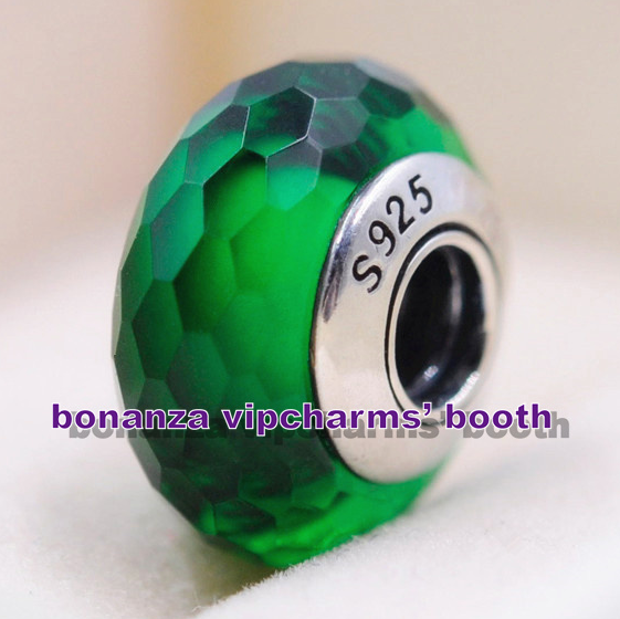 925 Sterling Silver Handmade Bead Fascinating Green Faceted Murano Glass Charm