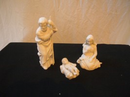 Vintage Avon Nativity Collectibles Porcelain Figurines 9 Pcs. in Original Box AB - £27.48 GBP