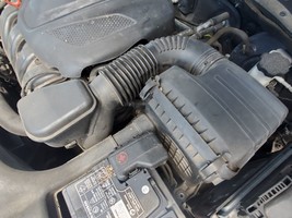 2011 2015 Kia Optima OEM 2.4L Air Cleaner With Tubes And Hoses  - $86.63