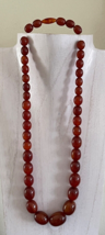 Vintage Magnificent 40- Beads Cherry Honey Bakelite Necklace 63 Grams - £630.84 GBP