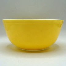 Pyrex 403 Mixing Bowl Light Yellow 2.5 Qt Mid Century Turquoise - $29.69