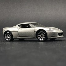 Matchbox 2008 &#39;08 Lotus Sports Car Metallic Silver Diecast 1/60 Scale MB750 - £7.74 GBP