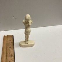 Kilroy Was Here Vintage Pregnant Girl Figure Sculpture - £30.84 GBP