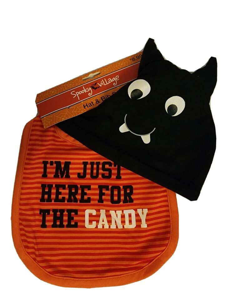 Halloween baby hat and bib set I&#39;m just here for the candy New - $3.35