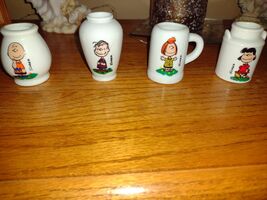 Peanut s Gang : Miniature Vases Charlie Brown, Linus, Lucy. Peppermint P... - $76.00