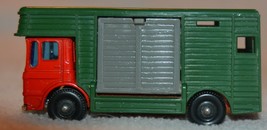 Lesney Matchbox #17 Horse Box Truck with Horses - £52.12 GBP