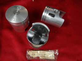 Yamaha Piston, Std. Size, NOS 1967-69 R1 R2 R3 SL351, 211-11631, 235-11631 - £16.01 GBP