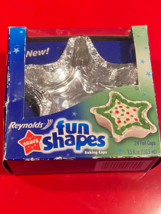 1 Pack Reynolds Fun Shape 24 Baking Cups STAR Shape 3.5 fl. oz *NEW* cc1 - $11.99