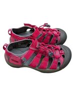 Girls Keen Newport Sandals Size 4 Hot Pink Excellent Condition - $27.40 CAD
