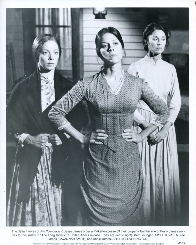 Savannah Smith Amy Stryker 8x10 ORIGINAL photo X2922 - $2.99