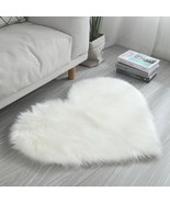 Plush Heart Shaped Rug  Bedroom, Cute Heart Shape Carpet, Bedroom Colorf... - £39.83 GBP
