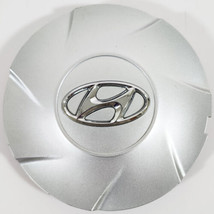 ONE 2011-2013 Hyundai Elantra # 70807 17&quot; Wheel Center Cap OEM # 52960-3... - £31.28 GBP