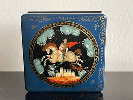 Russian Hand Painted Signed Blue Black and red Lacquer Box - £22.75 GBP