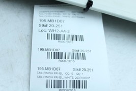 C230 01-07 203 type sedan Trunk Tail Finish License Panel 70515 image 2