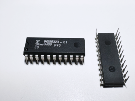 2PCS MB88323-K1 FUJITSU TV Display Controller IC DIP-22 - $7.60