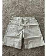 WOOLRICH Womens Soze 8 Khaki Chino Pleated Shorts Outdoor Active Causal ... - $20.69 CAD